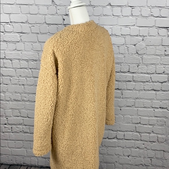 NWT Astr tan faux Sherpa coat small - Picture 3 of 5